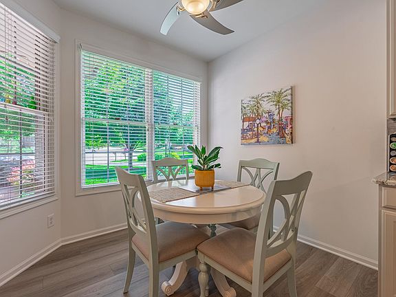 5th image of 2951 Northcliffe Ct