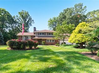 394 Forest Oaks Dr, Dobson, NC 27017