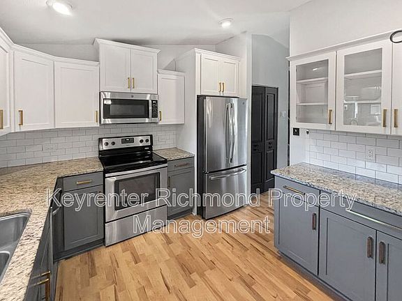 5th image of 4312 Gladewater Rd