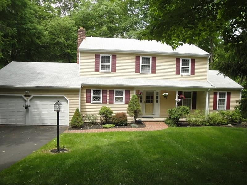 Lovely Colonial