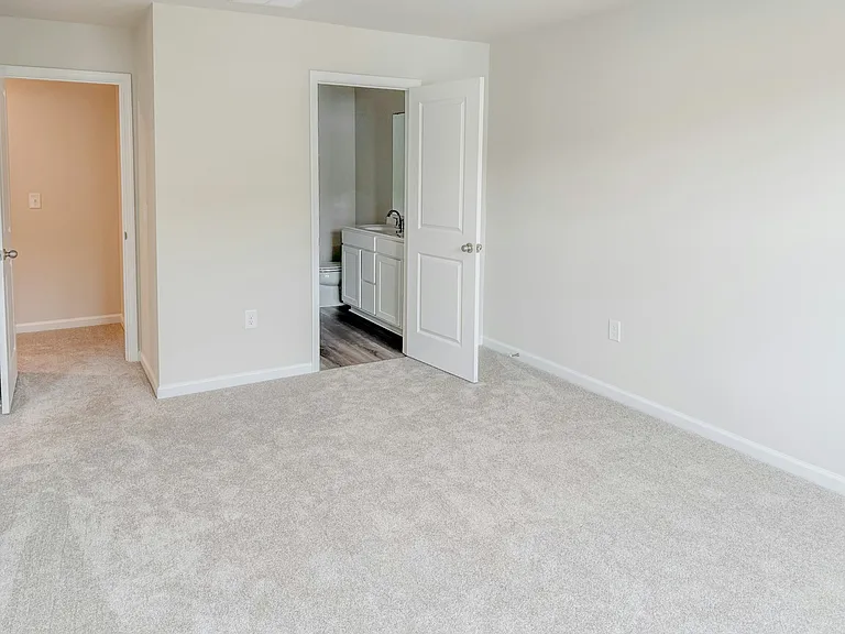 259 Christiana Ln #D — Photo 7