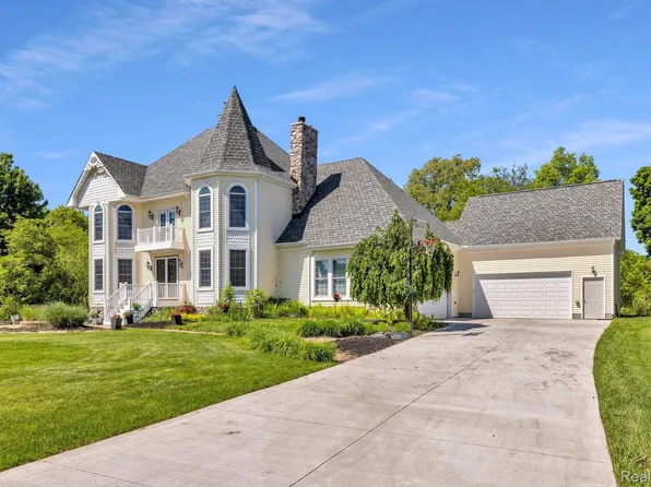 73501 Windmill Dr, Romeo, MI 48065