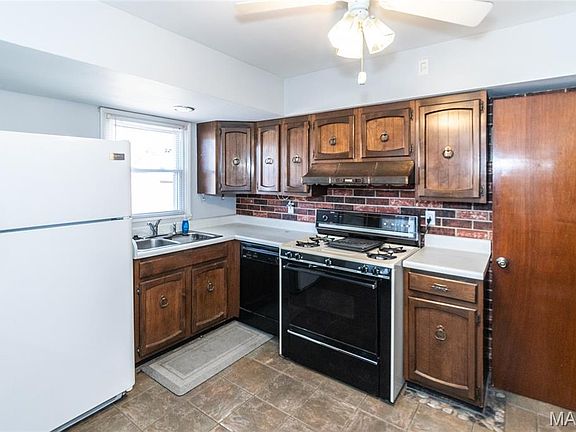 5th image of 9025 Kickapoo Dr
