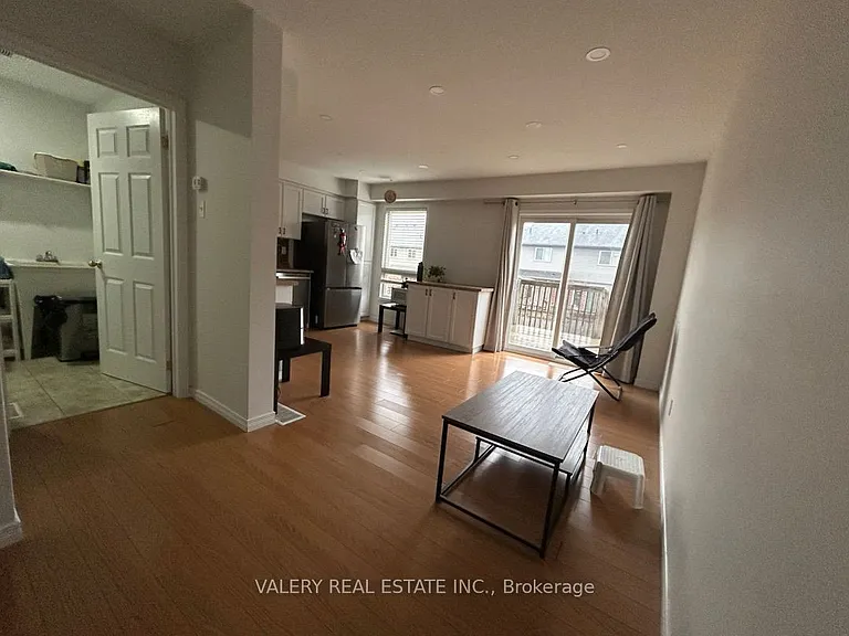 21 Sorrento St #1 — Photo 3