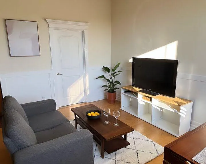 15412 SE 66th Pl — Photo 1
