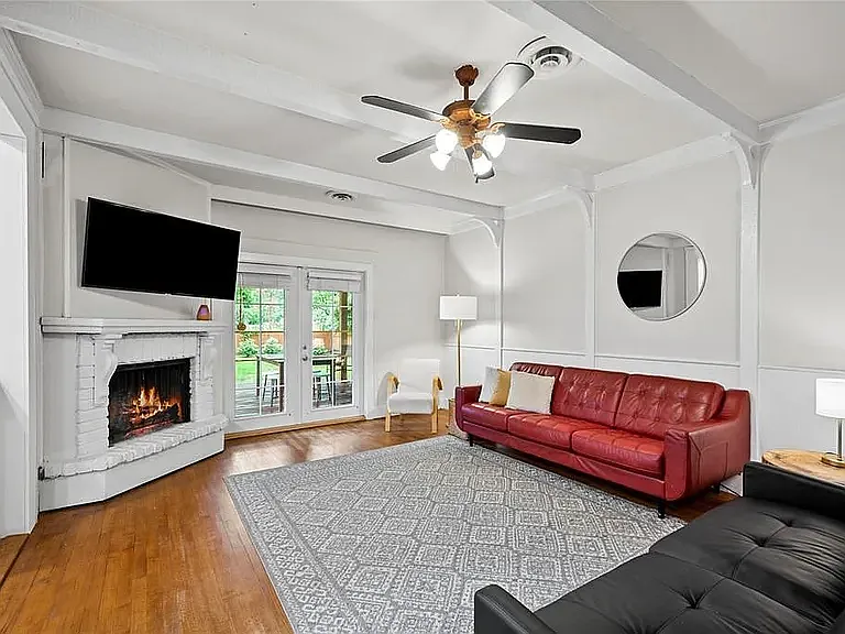 115 Ardmore Ave — Photo 3