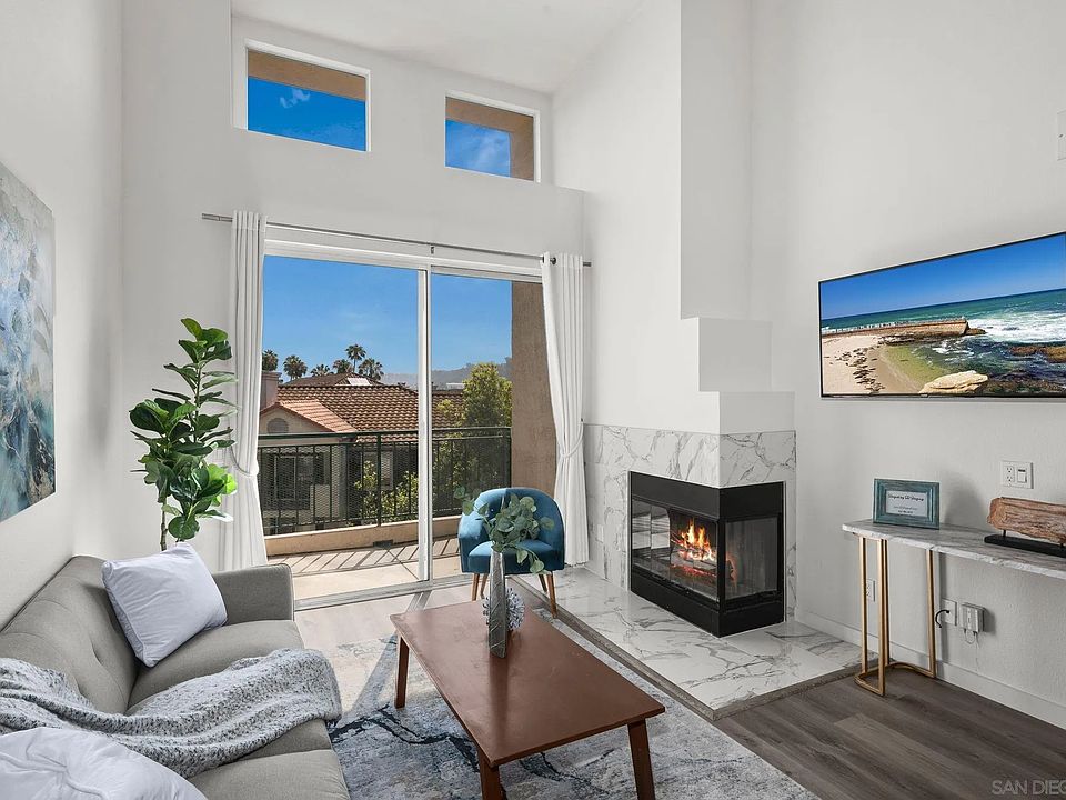 1st image of 680 Camino De La Reina APT 2406