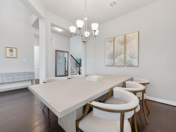 5th image of 4018 Martin Ridge Dr