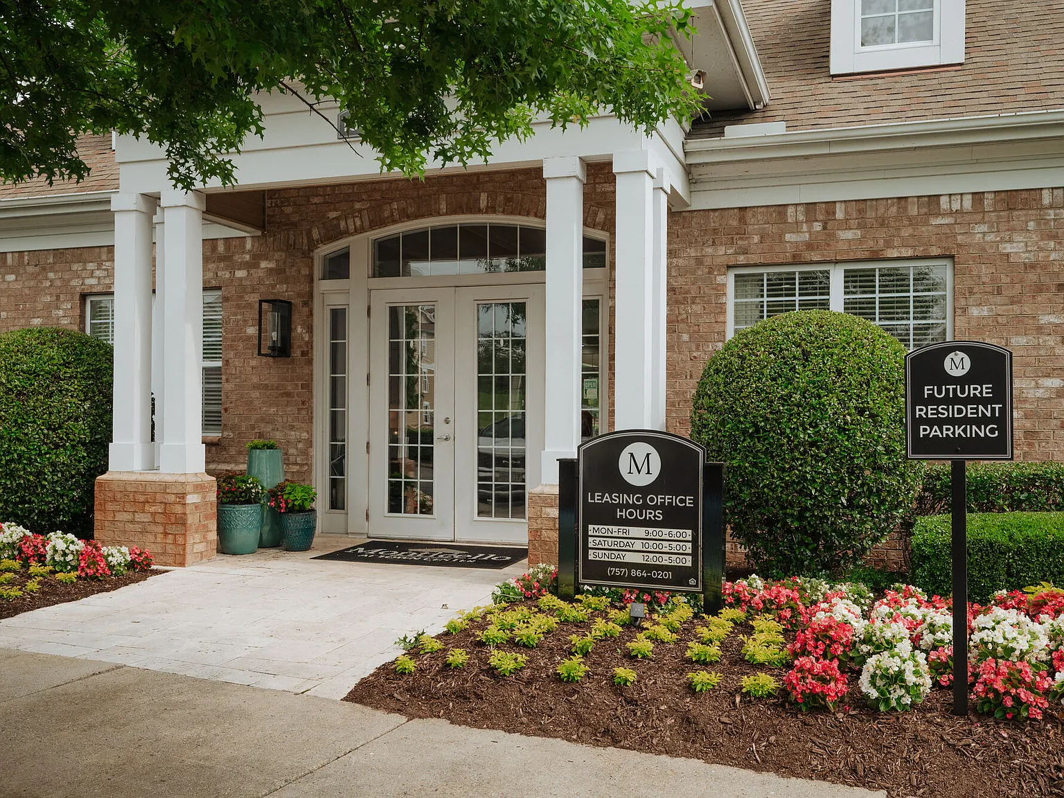 Monticello at Town Center — Photo 4