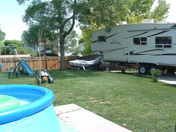 backyard and Rv parking