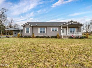 143 Island Creek Rd, Rose Hill, NC 28458