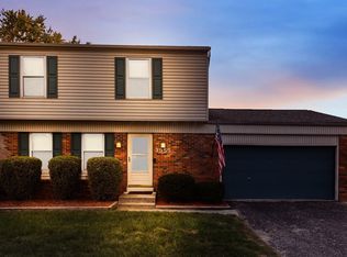 3955 Hendron Rd, Groveport, OH 43125