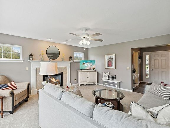 5th image of 660 Majestic Ct