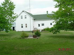 N1586 Hillview Rd, Merrill, WI 54452
