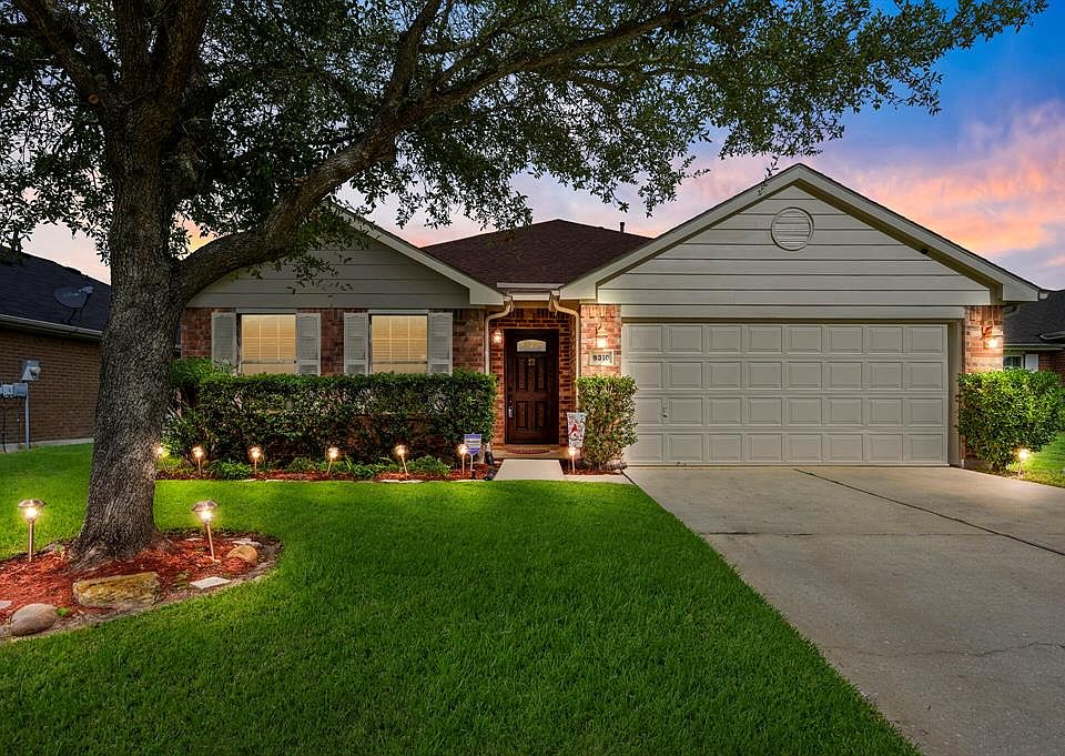 1st image of 9310 Knockomie Ct