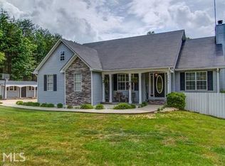 172 Ridge Ln, Lula, GA 30554