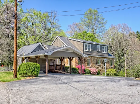 174 Paris St, Clayton, GA 30525