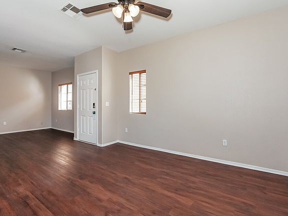 5th image of 1190 S Red Rock Ct Unit B