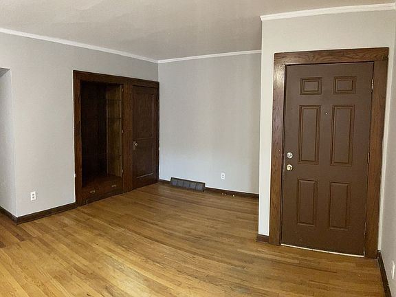 5th image of 1240 32nd St #1