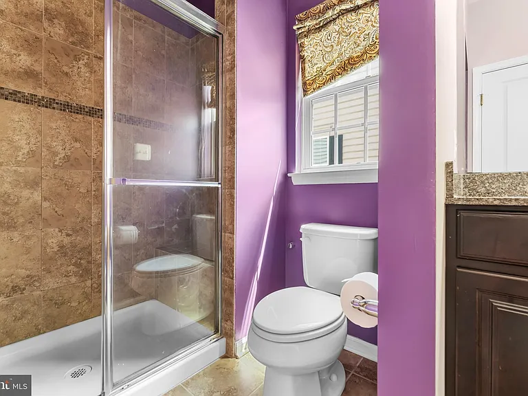 3218 Vogel Rd — Photo 17