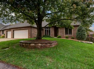 2217 E Richmond St, Springfield, MO 65804