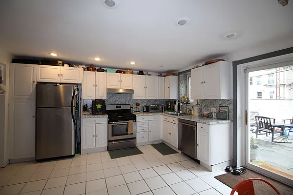 Rented by Brooklyn Real Inc | media 10