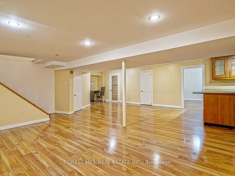 56 Cooperage Cres #BASEMENT — Photo 3