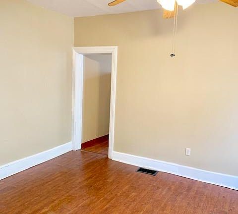 5th image of 43 E Gay St