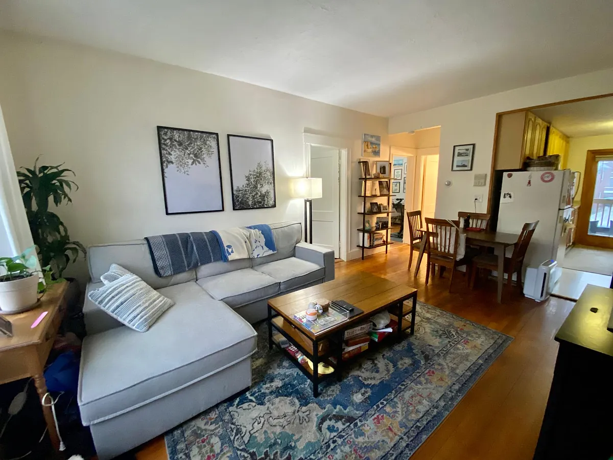 Building Photo - 1722 Commonwealth Ave #5