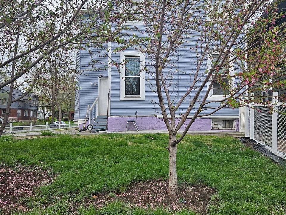 1st image of 1304 Yarmouth Ave