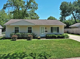 505 S Oltendorf Rd, Streamwood, IL 60107