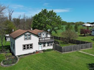 7007 Ridge Rd, Lockport, NY 14094