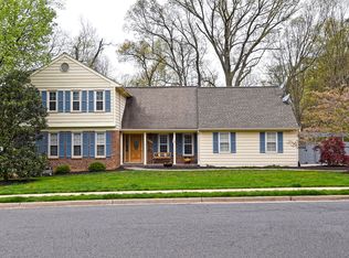 4818 Powell Rd, Fairfax, VA 22032