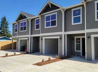 1184 Fruitdale Dr UNIT A-C, Grants Pass, OR