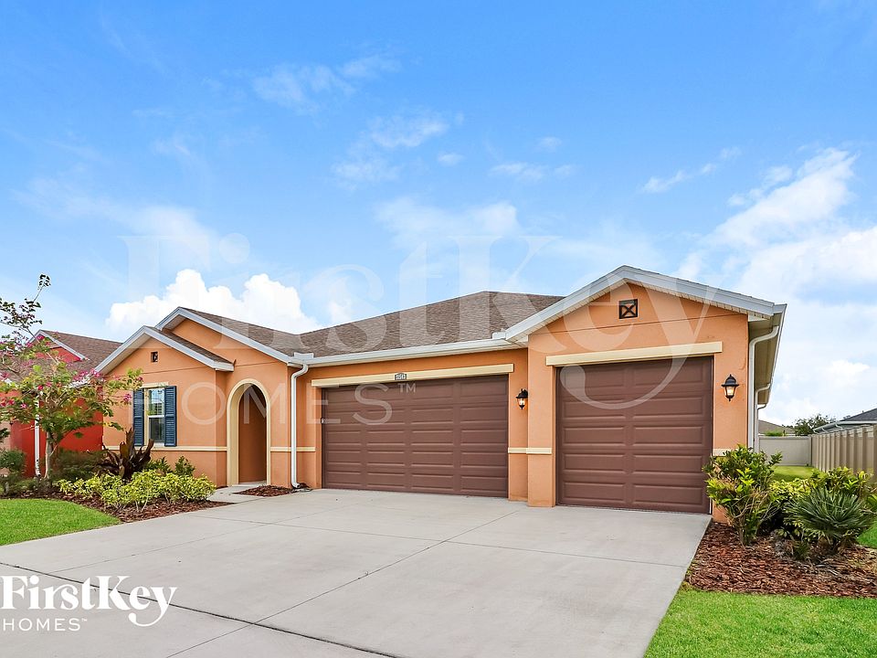 1st image of 31543 Fairhill Dr