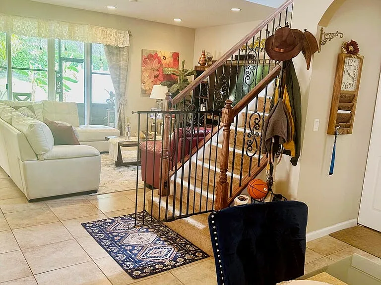 9205 Dupont Pl — Photo 10