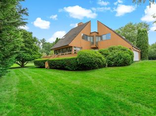 16 Pheasant Run, Scarsdale, NY 10583