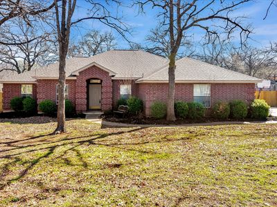 105 McCullar Rd, Burleson, TX, 76028
