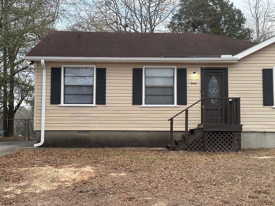 1st image of 952 Belvedere Dr