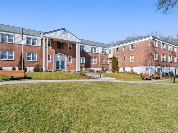 14 South Road #1M, Harrison, NY 10528