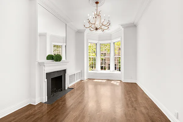 Rented by Compass | media 15