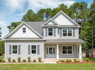 222 Iris Way, Hampstead, NC 28443