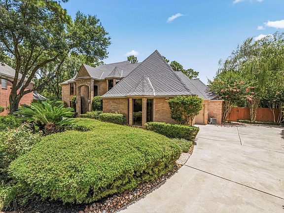 5th image of 18503 Cabaniss Cir