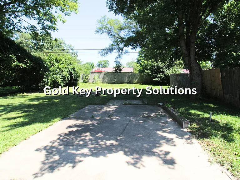 3812 S Ebright St — Photo 5