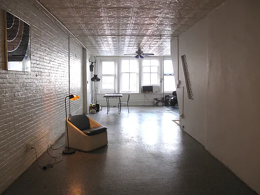 Rented by Nest Seekers International | media 17