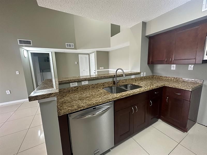 1st image of 7912 Sonoma Springs Cir APT 304