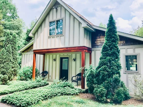 (undisclosed Address), Charlottesville, VA 22901