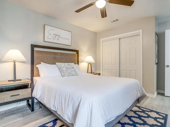 800 Benge Dr APT 24, Arlington, TX 76013