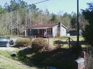 1174 McCrary Rd, Burgaw, NC 28425