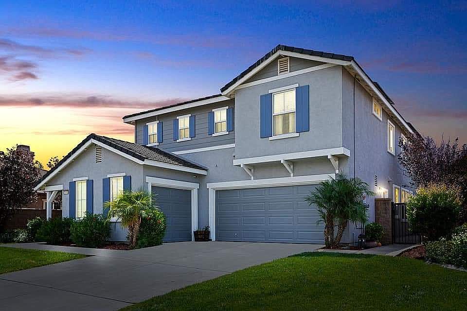 1st image of 30599 Gray Wolf Way